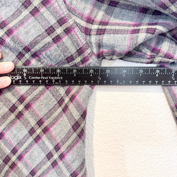 Cabi Highland Shirt #3946 Gray Pink Black Plaid Flannel Shacket Fringe Large - Picture 8 of 11